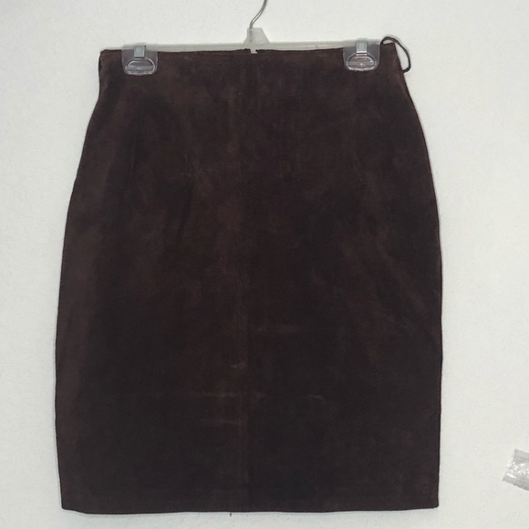 Jacqueline Ferrar Brown suede skirt - Picture 3 of 3